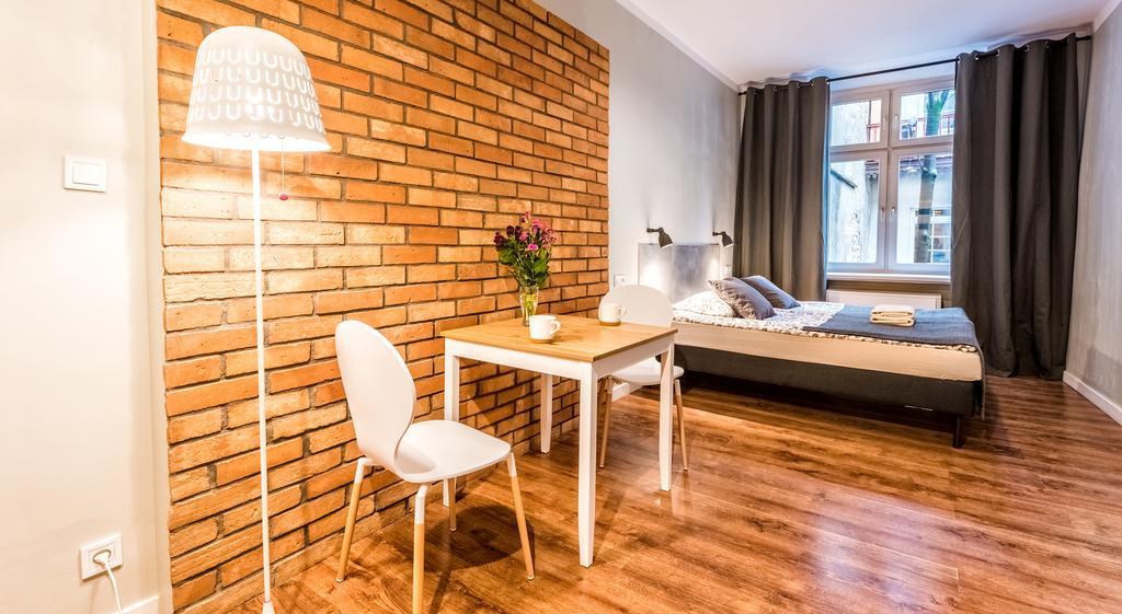 Flamingo Premium Vandrerhjem *